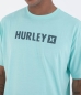 Preview: Produktbild Hurley The Box SS T-Shirt Hellblau Tropical Mist Ansicht getragen vorne Detailaufnahme