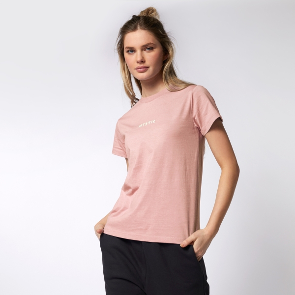 Produktbild Mystic Shirt Brand Season Tee Women Flamingo Coral/Rosa Ansicht Vorderseite getragen